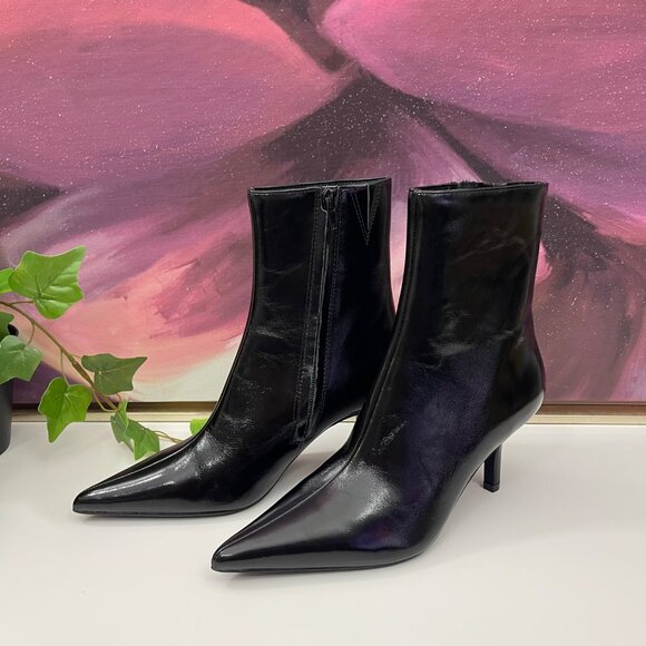 Steve Madden Alston Mid Heel Pointed Ankle Boot in Black Patent 6 - Picture 6 of 14